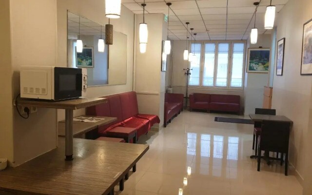 Pax Hotel