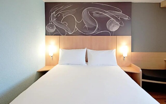 ibis Barcelona Cornella