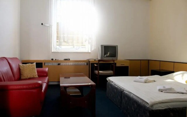 Hotel Atos