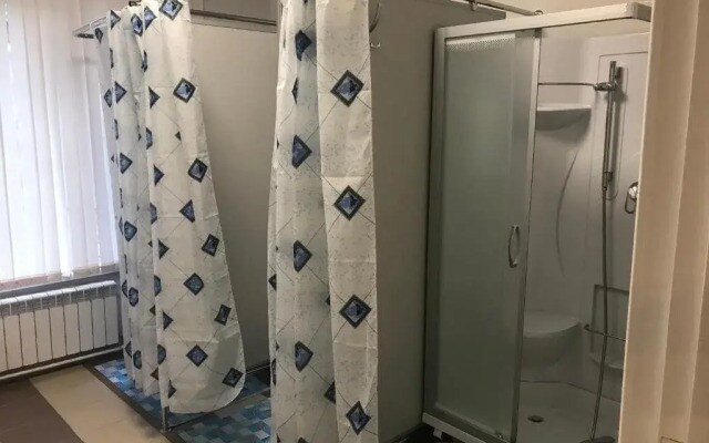 Lidermos Hostel
