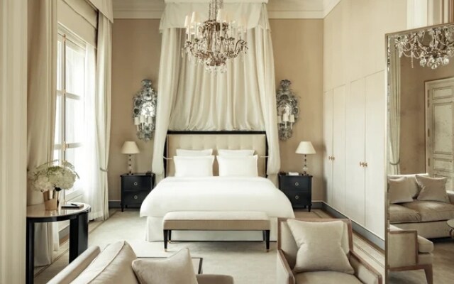 Отель Ritz Paris