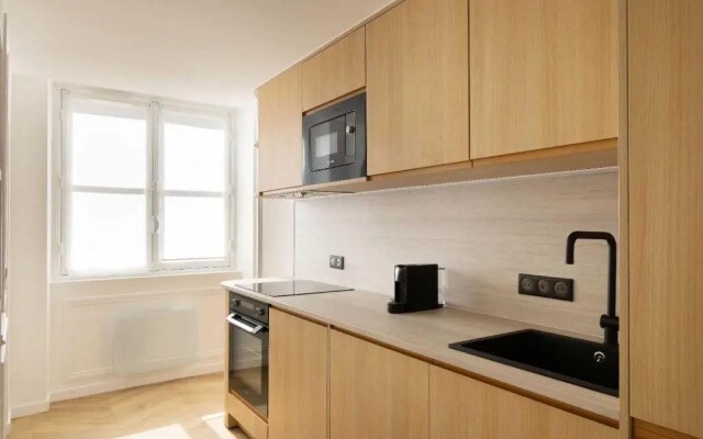 Chic Apartment With AC - 3br/6p - Palais Garnier
