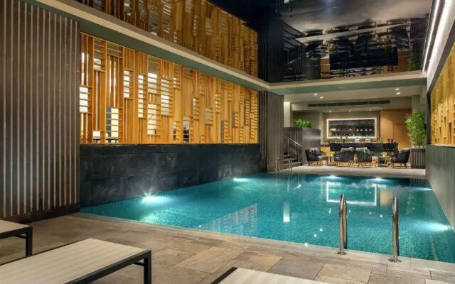 Отель Hilton Istanbul Maslak