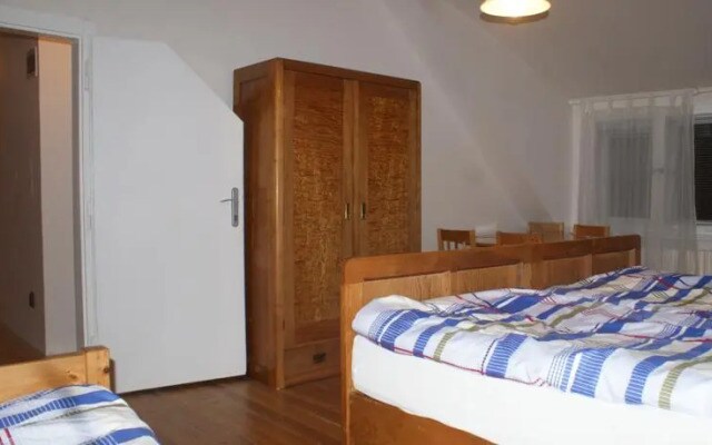Apartments Filmarska