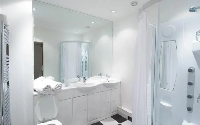 Parr Street Hotel