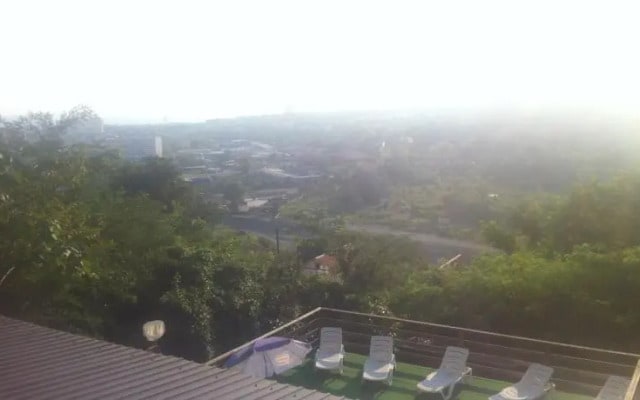 Tigo 2 Guest House