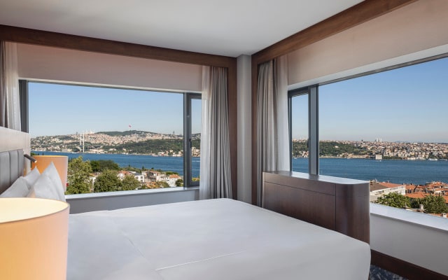 Conrad Istanbul Bosphorus