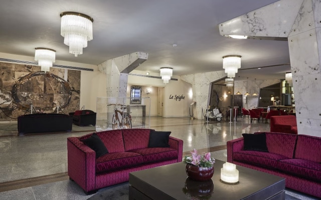 Отель FH55 Grand Palatino