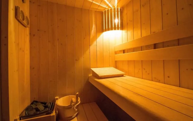 Отель Roma Luxus Hotel