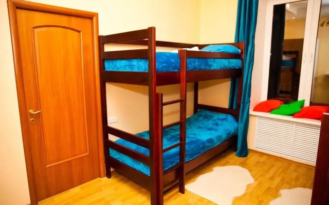 V Hostel Now