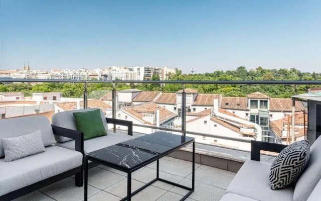 Radisson RED Madrid