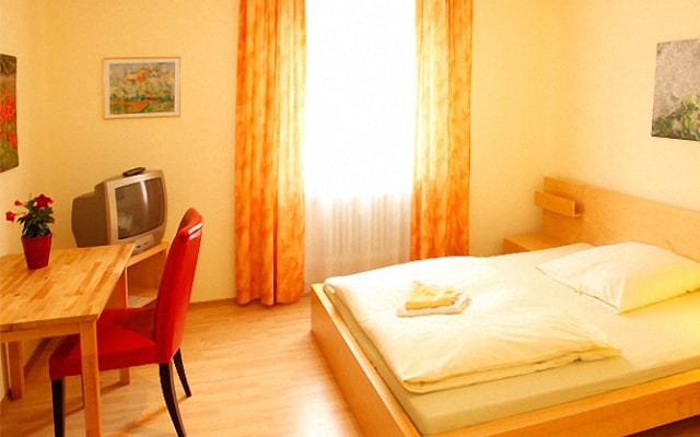 Muller Inn Bed & Breakfast