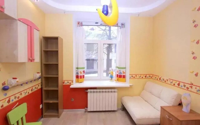 B&B Petrogradskiy Na Ordinarnoy