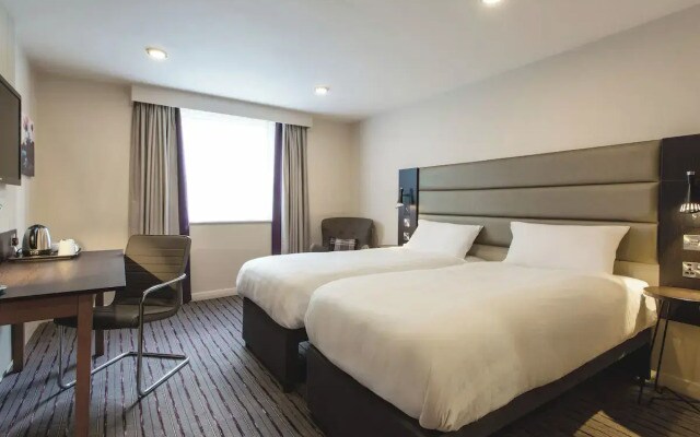 Premier Inn London Canary Wharf - Westferry