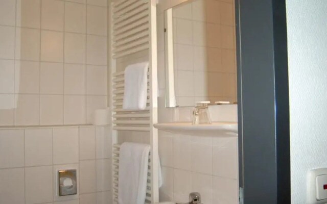 Armony Hotel & Business Center