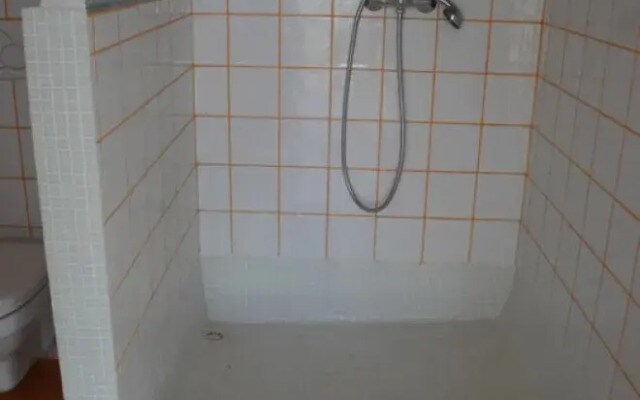 878 Guest House