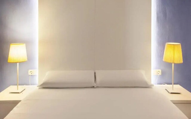 Ramblas Apartments