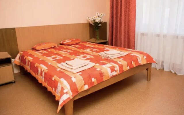 Sea Land Hotel