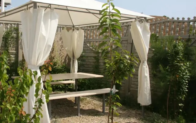 Guest House Parus