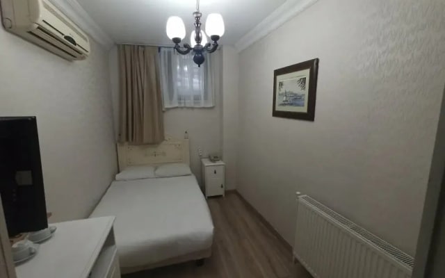Arven Hotel
