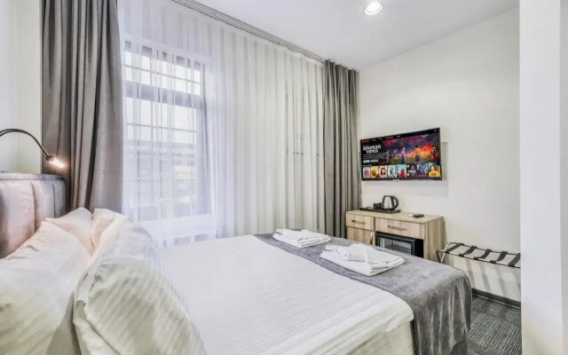Hub Inn Pera