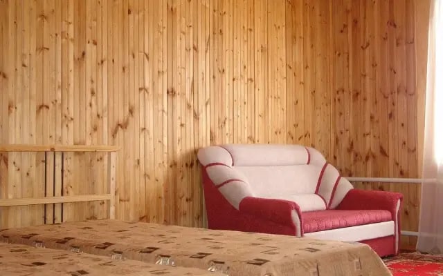 Alyonushka Guest House