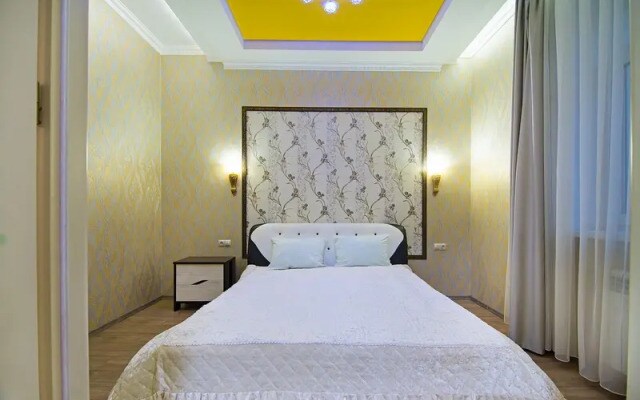 Hotel X.O.