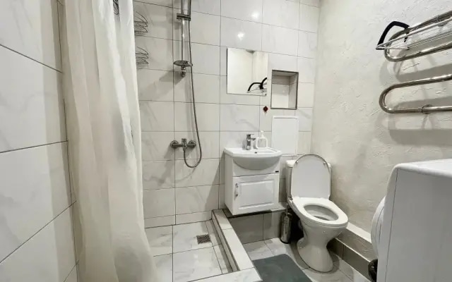 1 K Kvartira V Tsentre Permi Flat