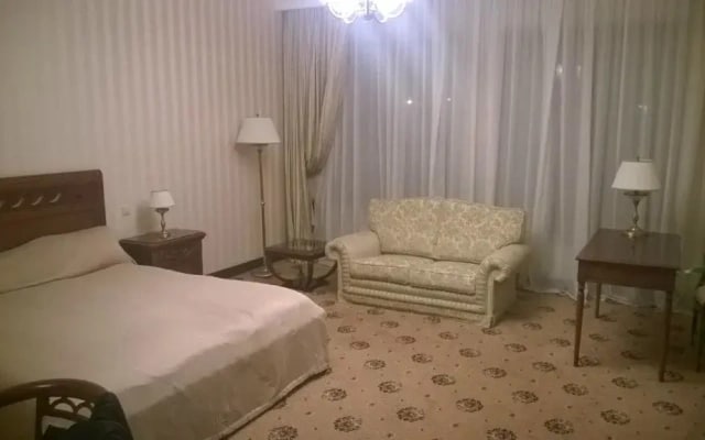 Аврора Парк Отель